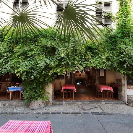 Hôtel Les Arcades Biot Exterior foto